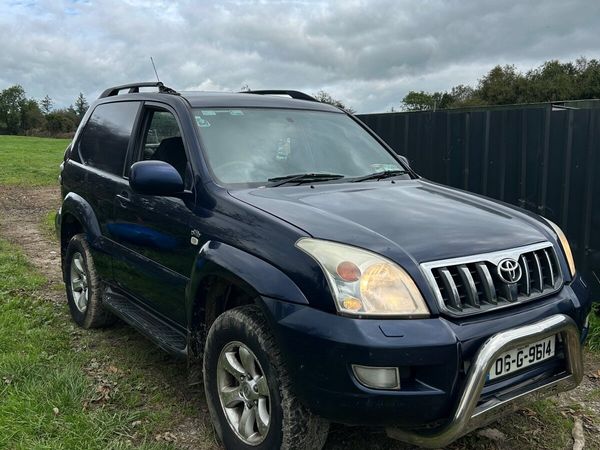 Toyota Land Cruiser 2006 - Main image