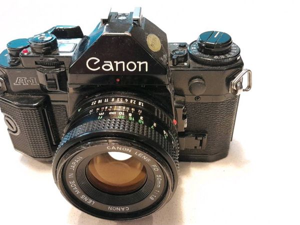 35mm SLR camera - Main image