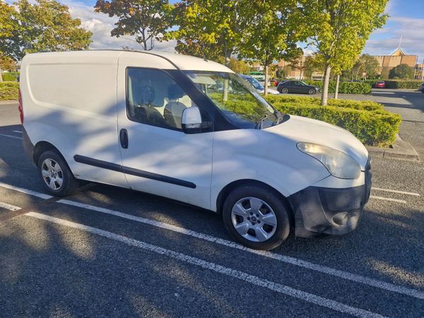 FIAT DOBLO MULTI JET-- NEW DOE - Main image