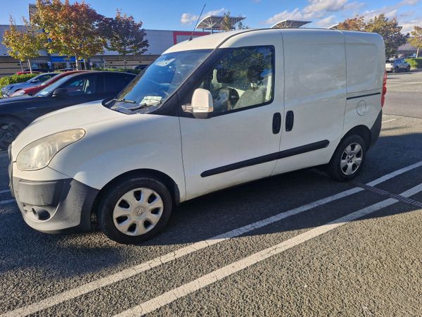FIAT DOBLO MULTI JET-- NEW DOE - Main image