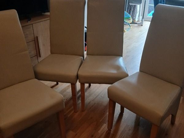 4  dining room chairs - Main image