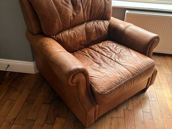 Leather armchair - Main image
