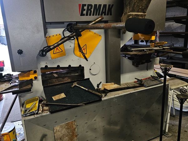 EKM 80/150  Ironworker - Main image