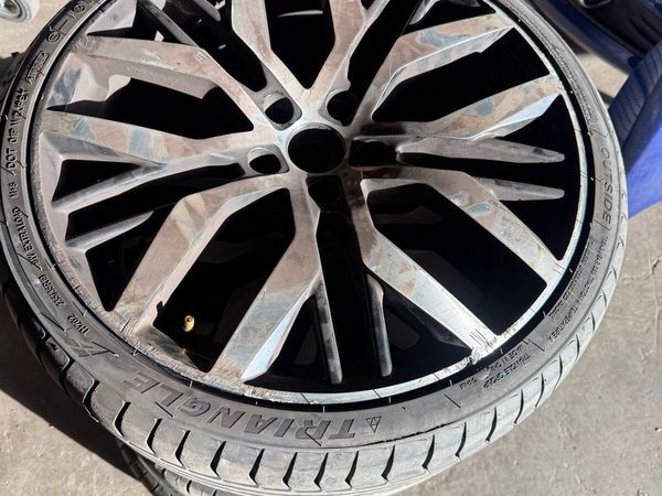 VW set of alloys 5x112 - Main image
