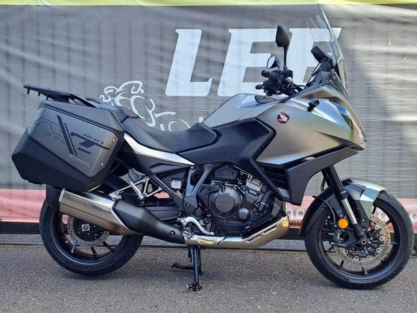 2022 Honda NT1100 - Main image