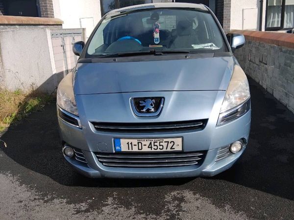 2011 Peugeot 5008 7 seater 1.6 hdi - Main image