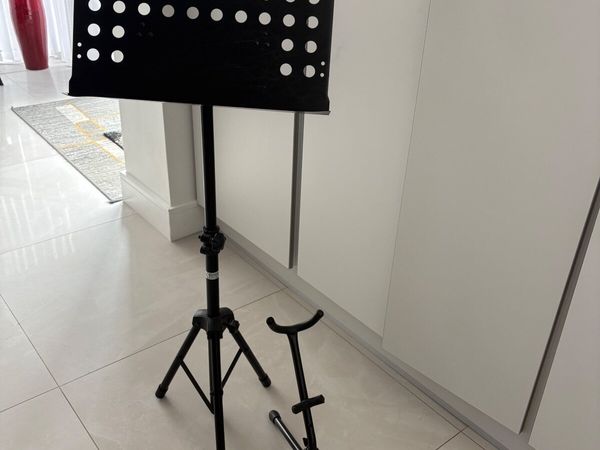 Music Stand and saxophone stand - Main image