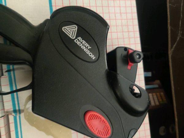 Avery Price Gun A8. Must for small shops - Main image