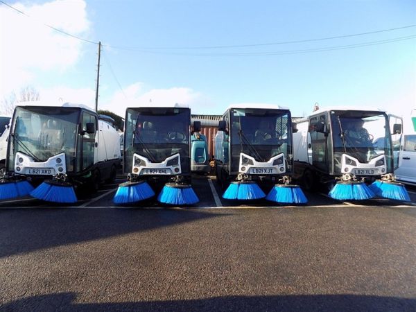 9 IN STOCK . BUCHER C202 INDUSTRIAL SWEEPERS - Main image