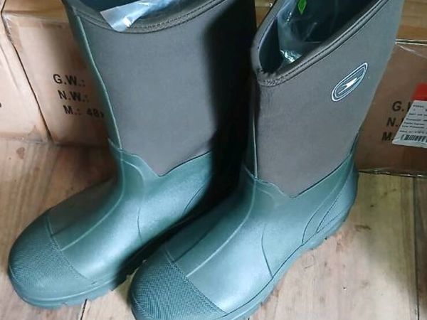 New boots - Main image