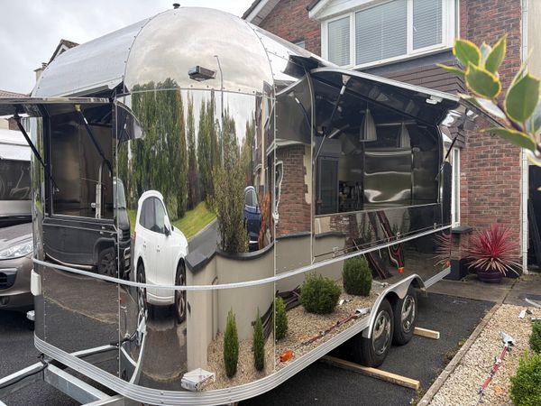 Airstream Food Trucks - Main image