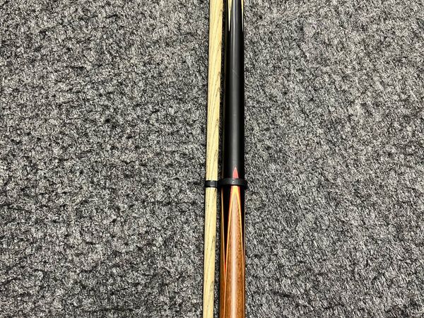 Snooker Cue - Main image