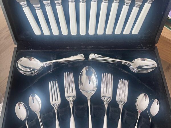Viners Old English Cutlery - Never Used, 1995 - Main image