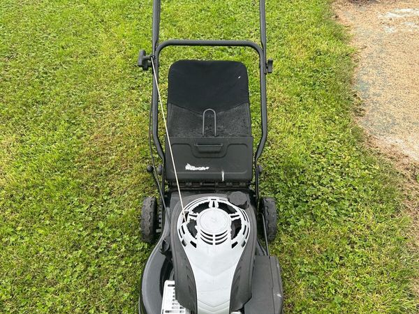 G Mach 18” push lawnmower - Main image