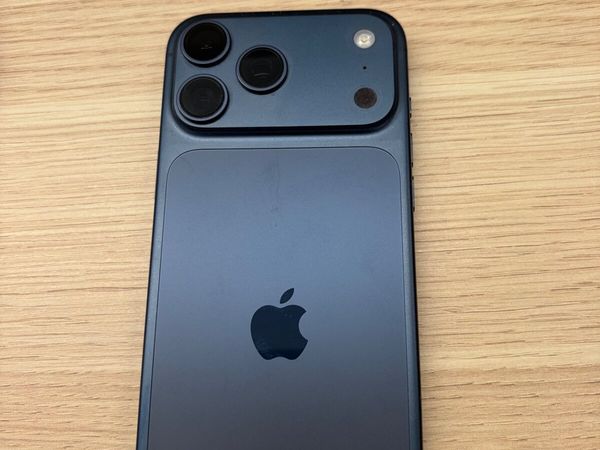 iPhone 17 pro max - Main image