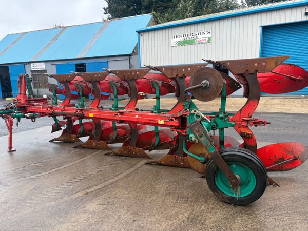 Kverneland ES 95 Plough 5 Furrow - Main image