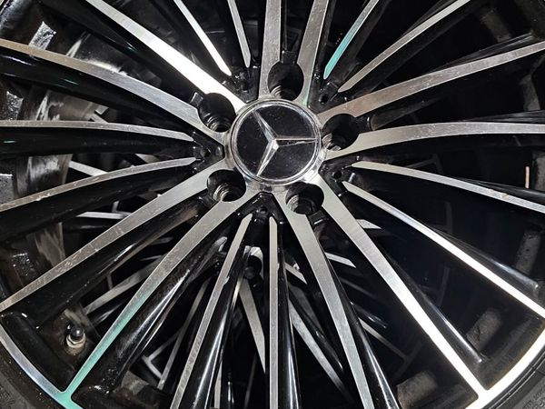 Alloys  19" Mercedes + 2 new Bridgestone - Main image