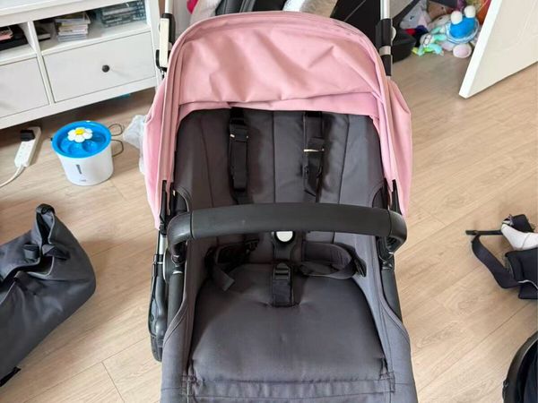 Bugaboo Buggy pram and maxi car seat - Main image