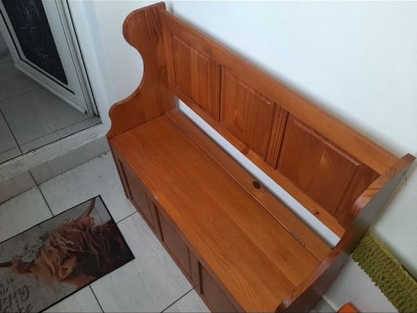 Wooden Seat/Ottoman - Main image