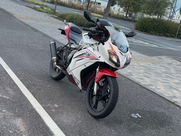 keeway rkr 125 - Main image