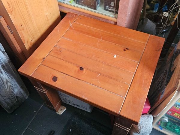 Pine Coffee Table - Main image
