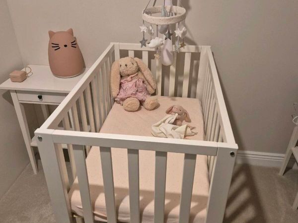 Cot bed - Main image