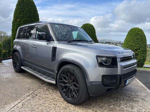 Land Rover Defender 110 3.0 D HAR HARD TOP SE - Main image