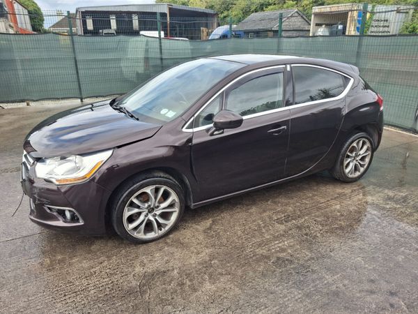 2015 Citroen DS4  1.6 Hdi - Main image