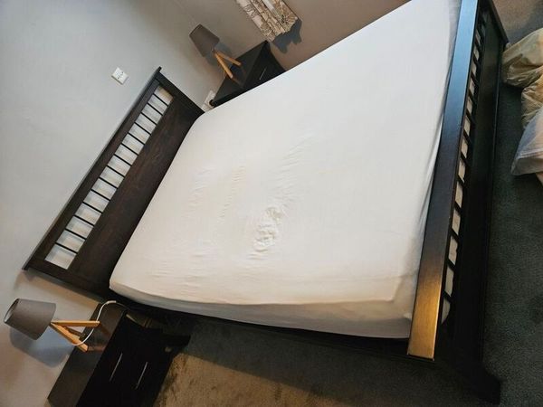 King size bed, 2 x lockers, 1 wardrobe and 1 chest of drawers - Main image