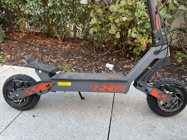 Kugoo KuKirin G2 scooter,45km/hr,55km range - Main image