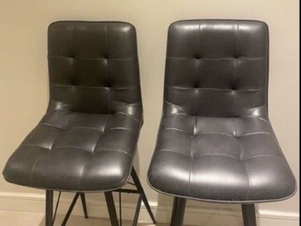 Barstool - Main image