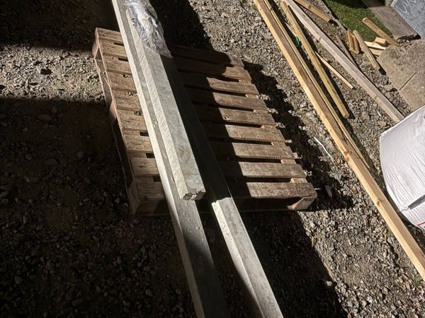 Insulation and concrete lintels - Main image