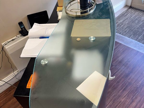 Reception/Salon Desk - Main image