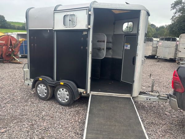 Ifor williams 505 horsebox - Main image