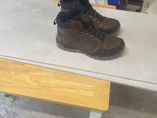 Hiking boots - Main image