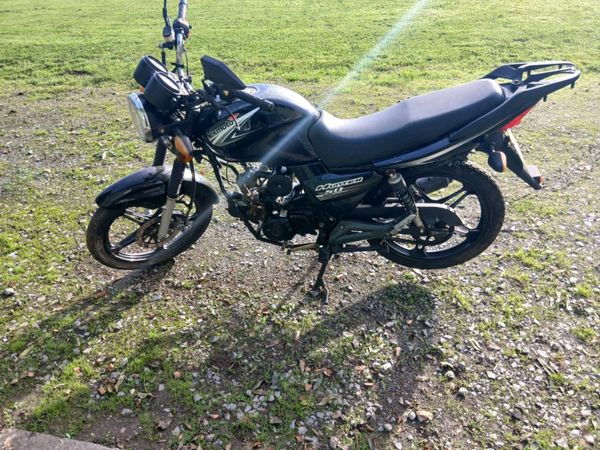 Classic motorbike x3 - Main image