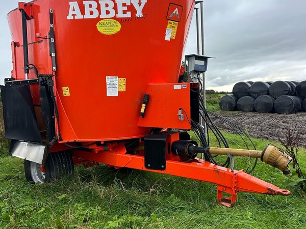 Abbey VF1250 diet feeder with conveyor - Main image