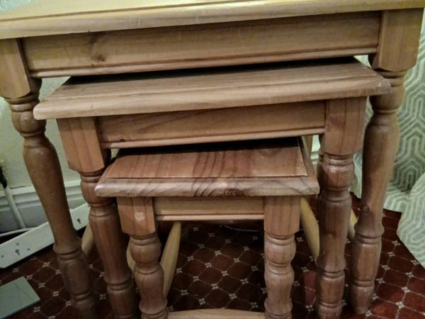 Nest of 3 coffee tables - Main image