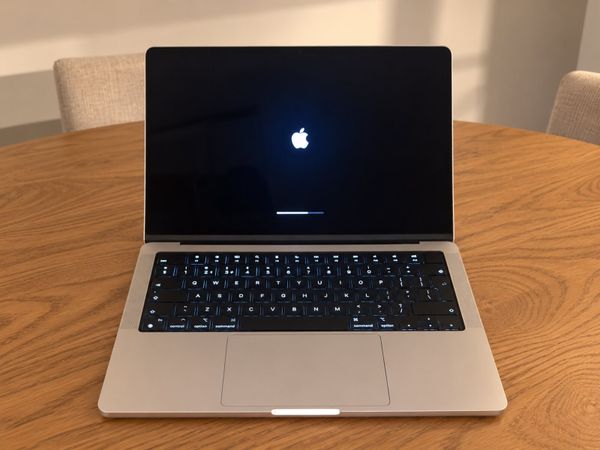 Apple MacBook Pro 14" M3 Pro – 18GB / 512GB - Main image