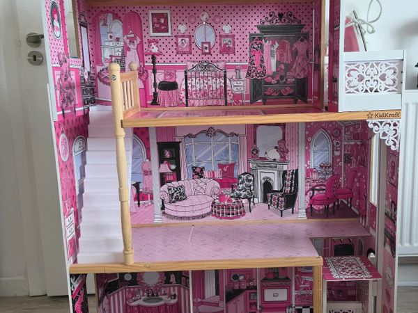 Barbie House - Main image