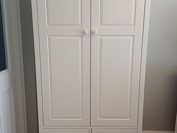 Julian Bowen Cameo Wardrobe - Main image