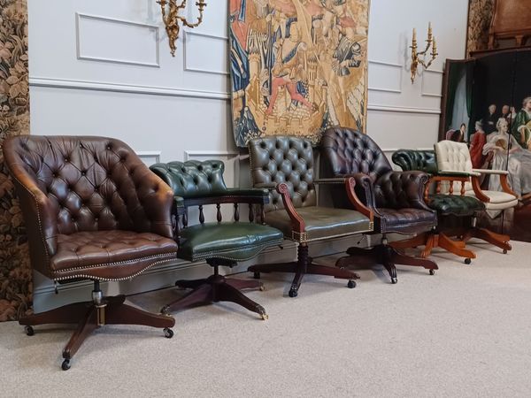 Captain's desk chairs - Main image