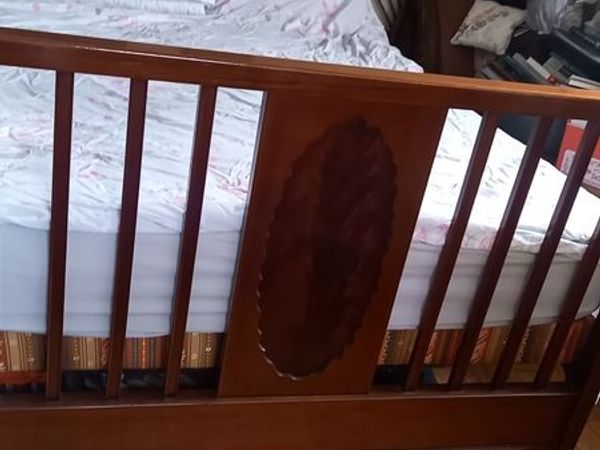 Antique Double bed - Main image