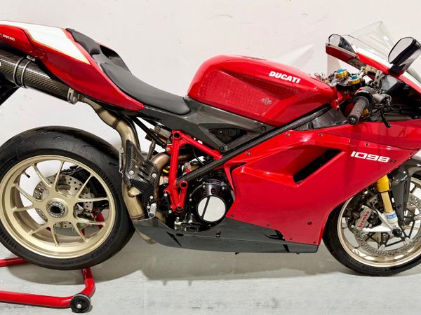 DUCATI 1098R 2008 - Main image