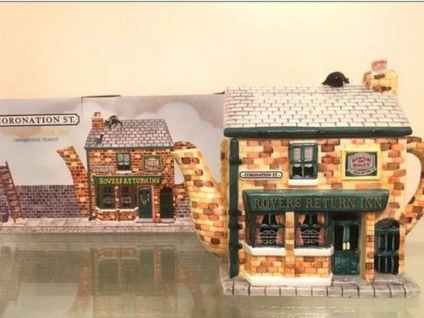 Coronation Street - Rovers Return - Teapot - Main image