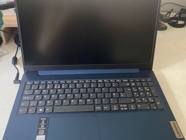 LENOVO Laptop (IdeaPad Slim 3 15.6") - Main image