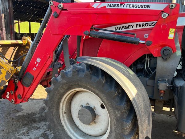 MF 956 loader - Main image