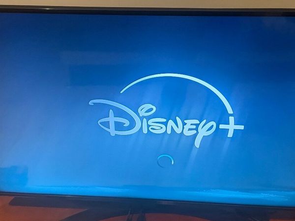 43” 4K UHD LED SMART TV - Main image