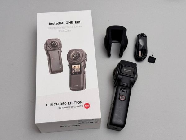 insta 360 one rs 1 inch camera - Main image