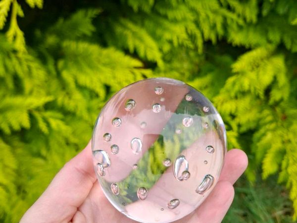 Old clear paper weight - Main image